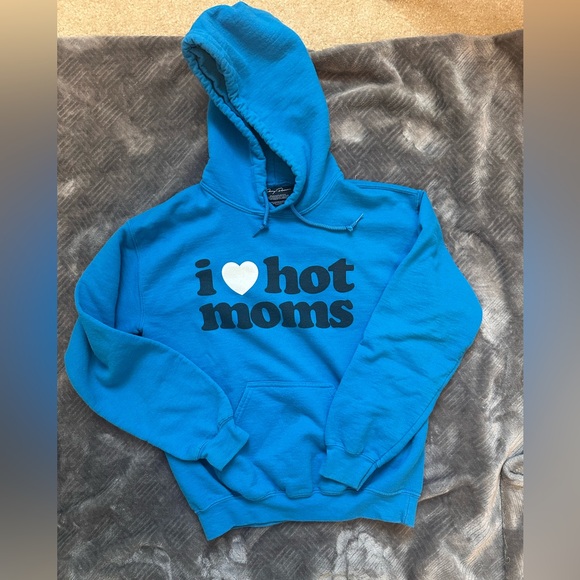 Danny Duncan I heart hot moms Graphic Hoodie - Picture 1 of 1